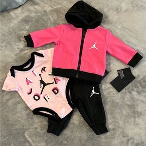 Baby Infant Girl Jordan 3 piece Set. Pink/Black. Size Newborn. NWT.